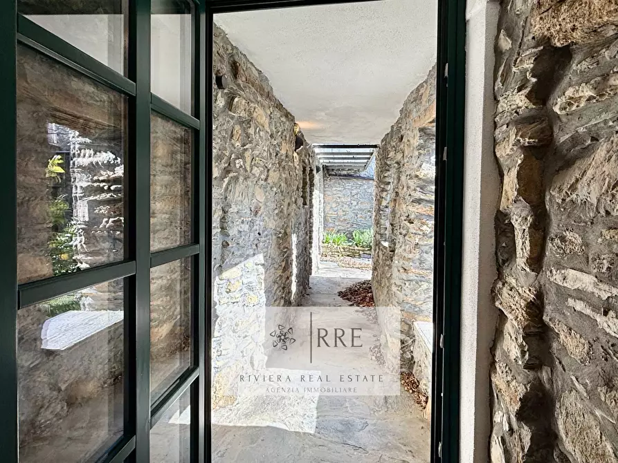 Immagine 21 di Rustico / casale in vendita  in Borgata Aracà a Montalto Carpasio