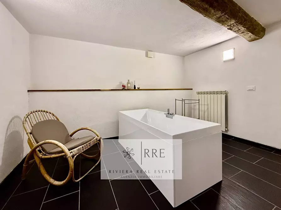 Immagine 27 di Rustico / casale in vendita  in Borgata Aracà a Montalto Carpasio