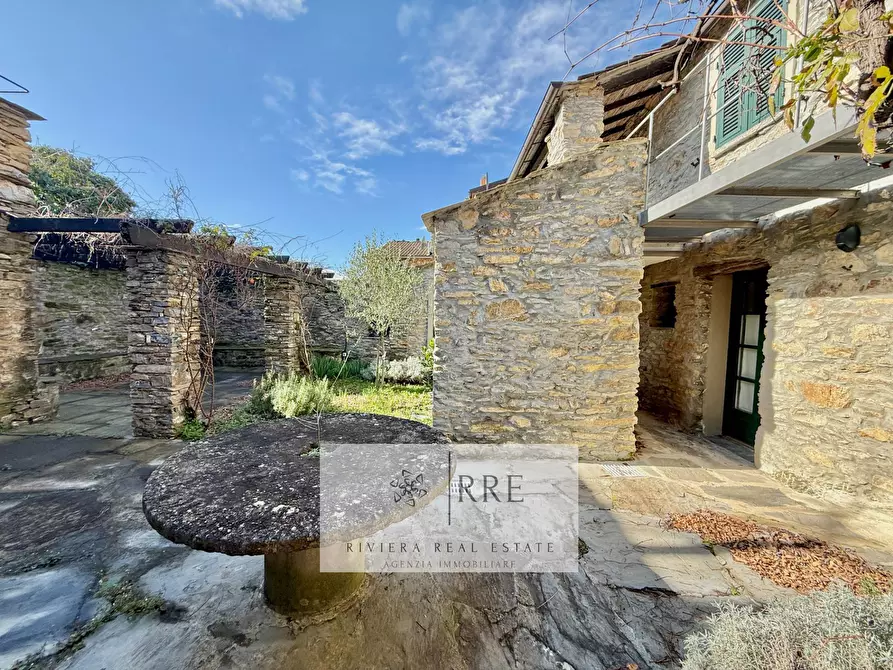 Immagine 39 di Rustico / casale in vendita  in Borgata Aracà a Montalto Carpasio