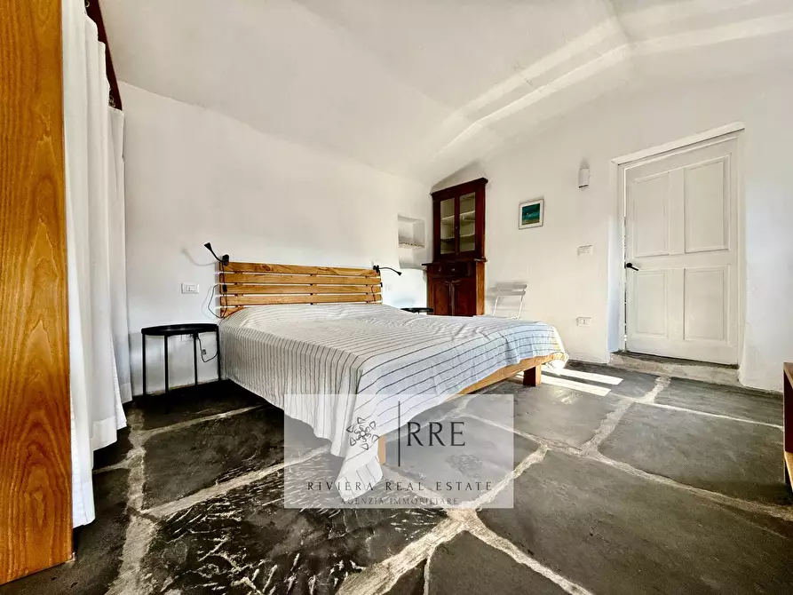 Immagine 52 di Rustico / casale in vendita  in Borgata Aracà a Montalto Carpasio