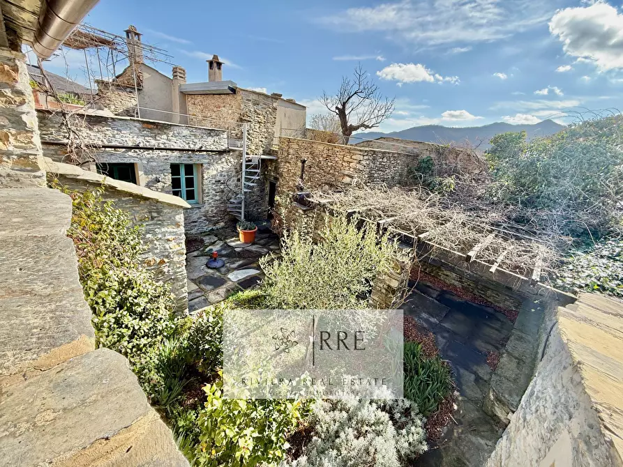 Immagine 55 di Rustico / casale in vendita  in Borgata Aracà a Montalto Carpasio