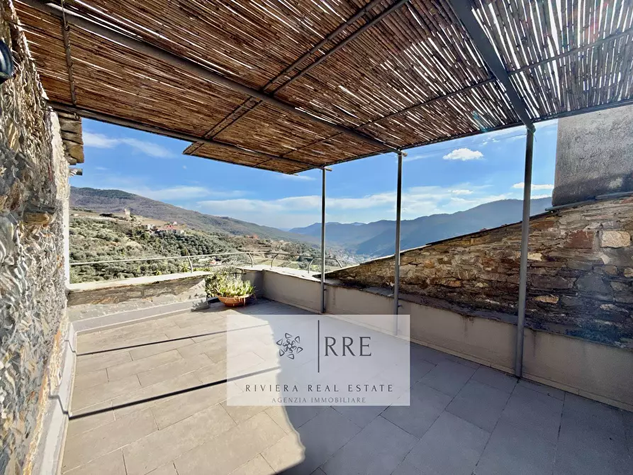 casa indipendente in vendita a Montalto Carpasio