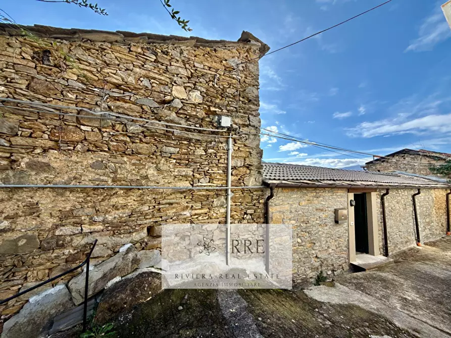 Immagine 76 di Rustico / casale in vendita  in Borgata Aracà a Montalto Carpasio