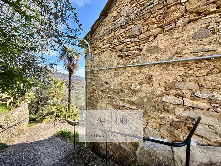 Immagine 77 di Rustico / casale in vendita  in Borgata Aracà a Montalto Carpasio