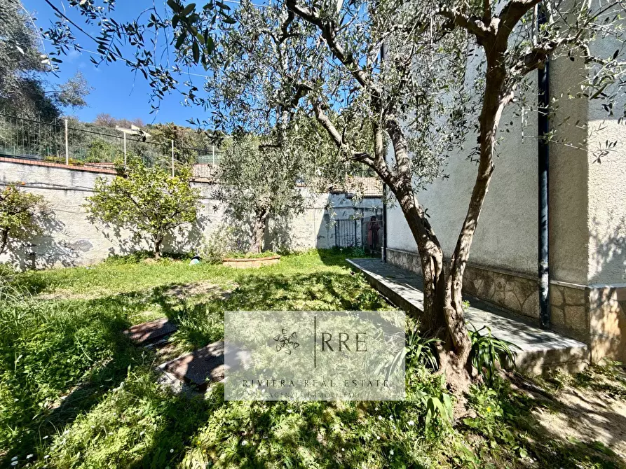 Immagine 22 di Villa in vendita  in via Paganini a Giustenice