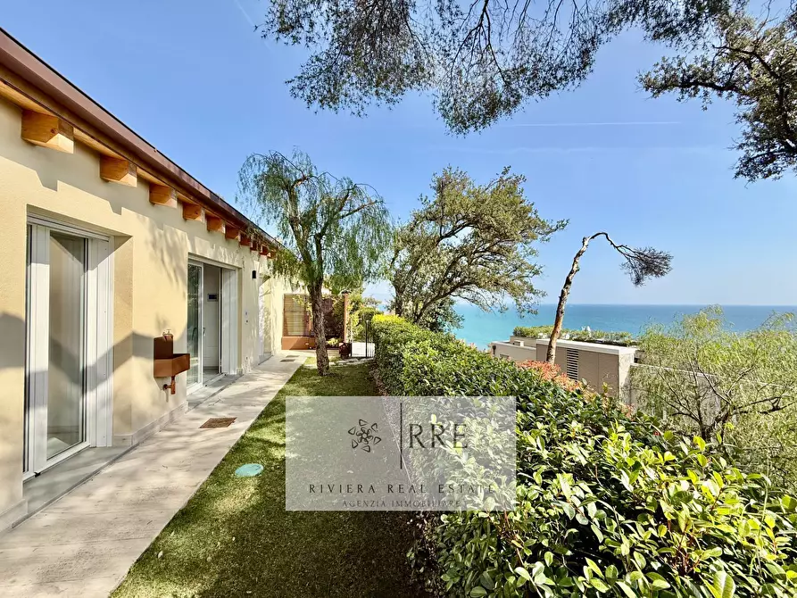 Immagine 1 di Appartamento in vendita  in Via Aurelia a Balestrino