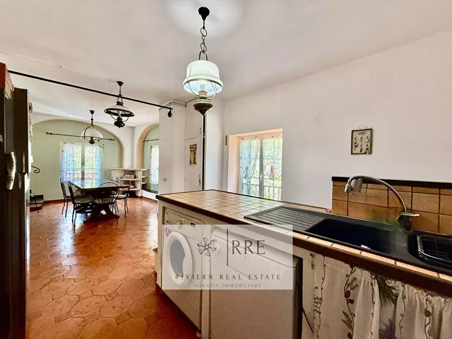 Immagine 13 di Attico in vendita  in Frazione Lavina - Piazza Sant' Antonio Abate a Aquila D'arroscia