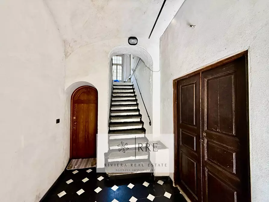 Immagine 37 di Attico in vendita  in Frazione Lavina - Piazza Sant' Antonio Abate a Aquila D'arroscia