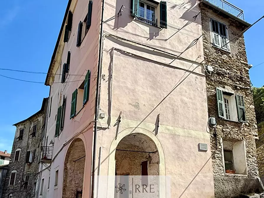 Immagine 40 di Attico in vendita  in Frazione Lavina - Piazza Sant' Antonio Abate a Aquila D'arroscia