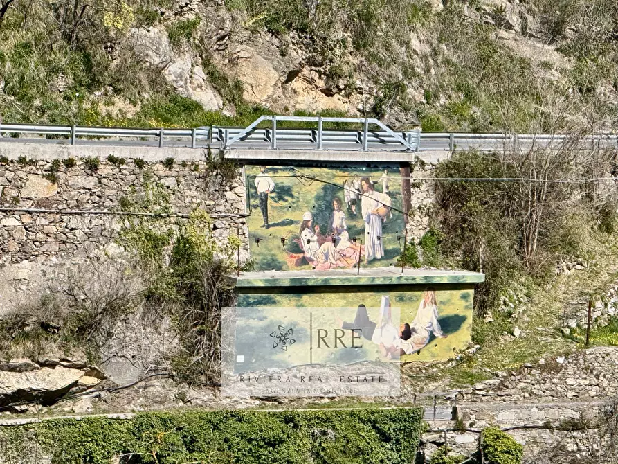 Immagine 16 di Attico in vendita  in Frazione Lavina - Piazza Sant' Antonio Abate a Aquila D'arroscia