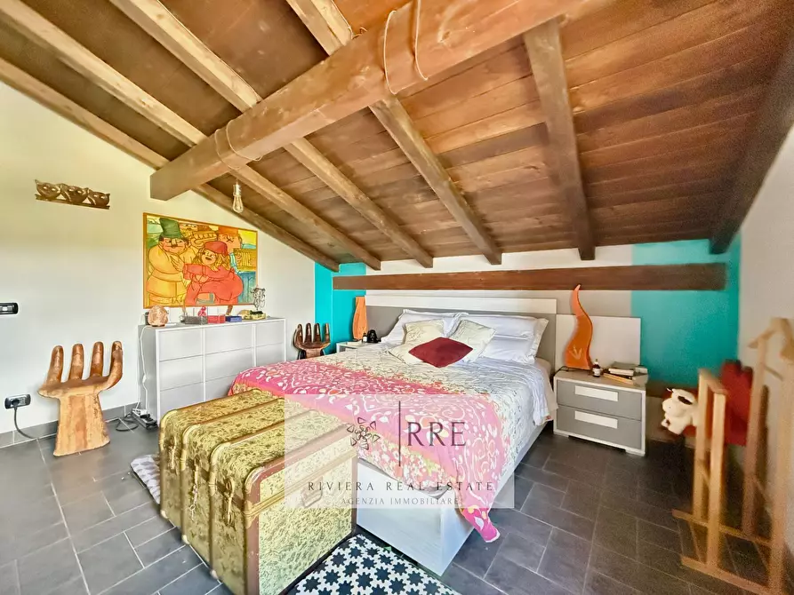 Immagine 22 di Villetta a schiera in vendita  in strada Civezza - Poggi a Imperia