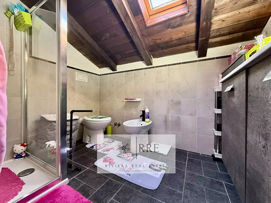 Immagine 24 di Villetta a schiera in vendita  in strada Civezza - Poggi a Imperia