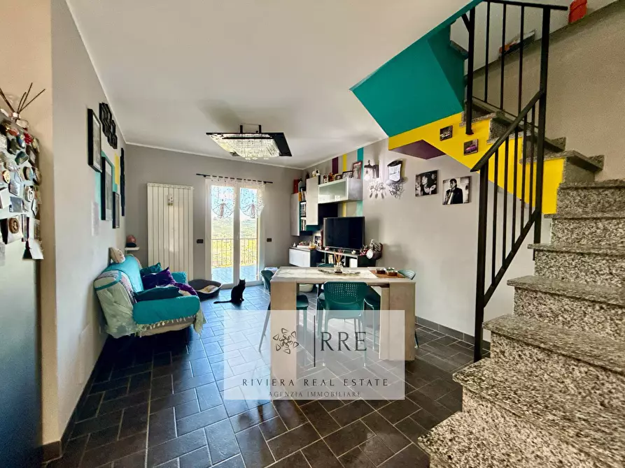 Immagine 18 di Villetta a schiera in vendita  in strada Civezza - Poggi a Imperia