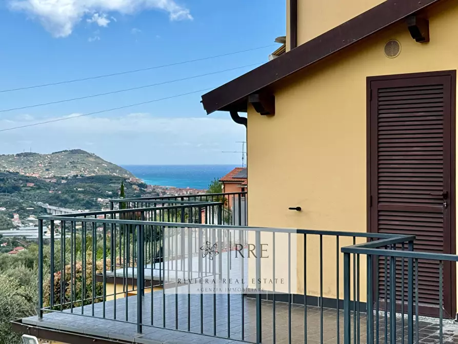 Immagine 29 di Villetta a schiera in vendita  in strada Civezza - Poggi a Imperia