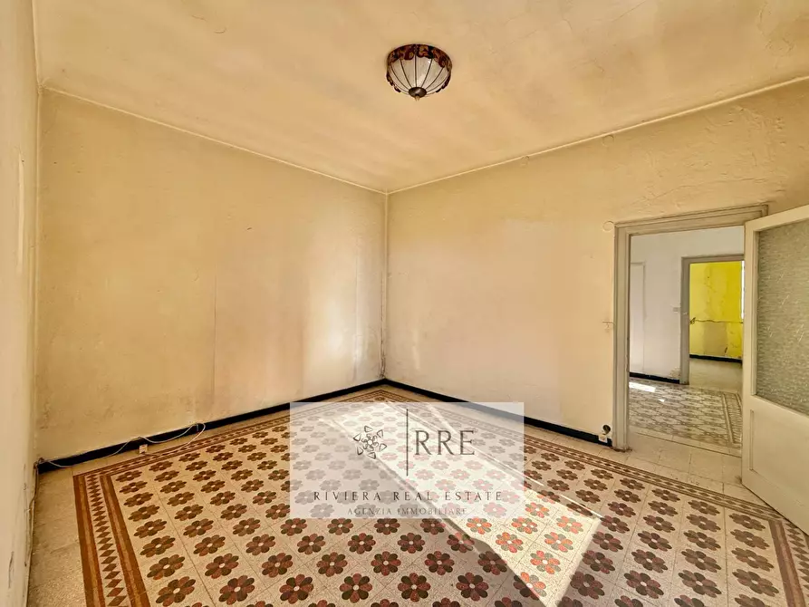 Immagine 7 di Appartamento in vendita  in via Piave - Pieve di Teco a Armo