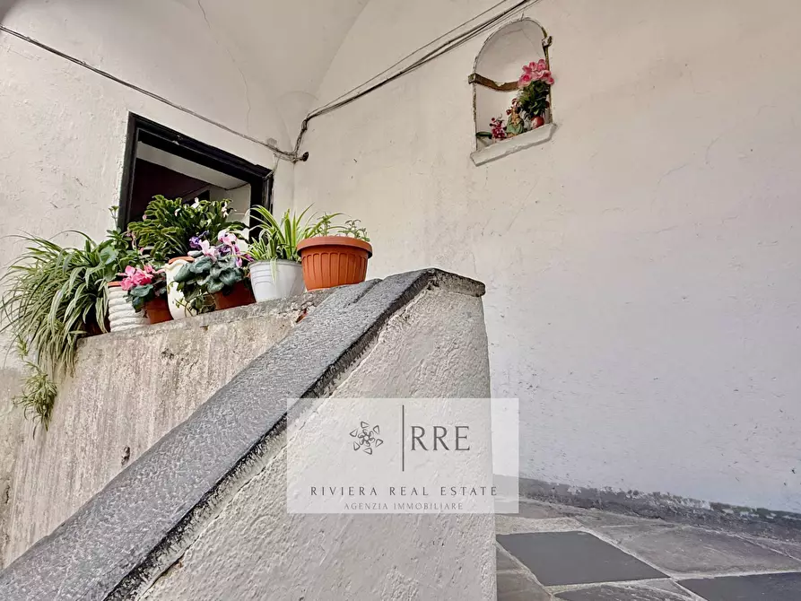 Immagine 18 di Appartamento in vendita  in via Piave - Pieve di Teco a Armo