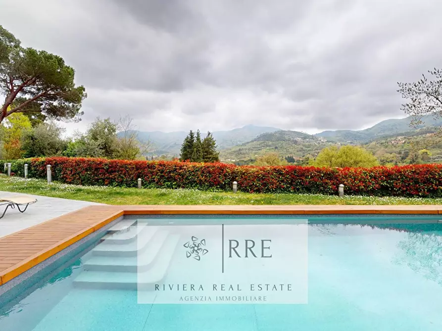 Immagine 3 di Villa in vendita  in Via del Golf a Casanova Lerrone