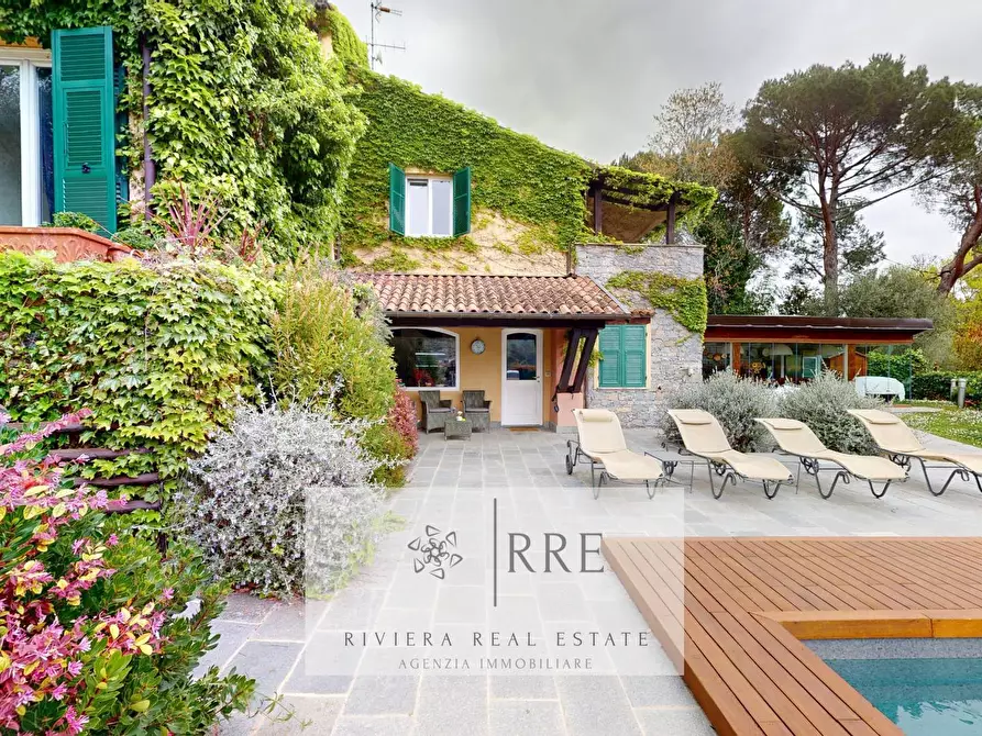 Immagine 5 di Villa in vendita  in Via del Golf a Casanova Lerrone