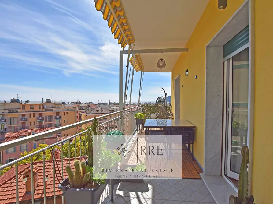 Immagine 54 di Appartamento in vendita  in Parco San Rocco a Alassio