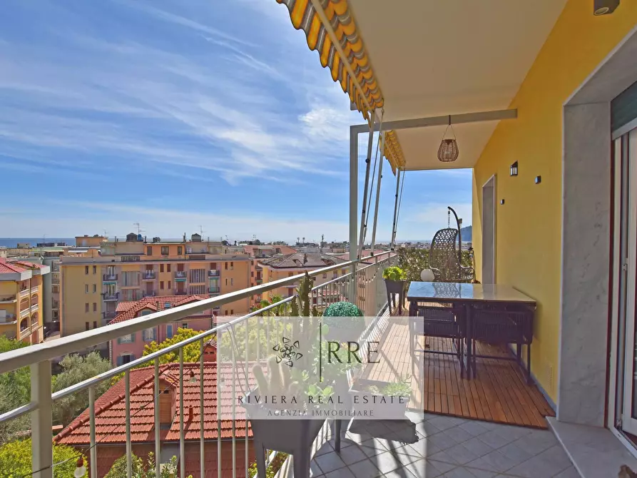 Immagine 53 di Appartamento in vendita  in Parco San Rocco a Alassio