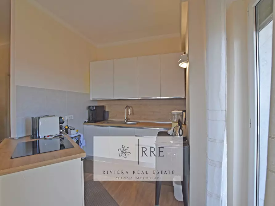 Immagine 29 di Appartamento in vendita  in Parco San Rocco a Alassio