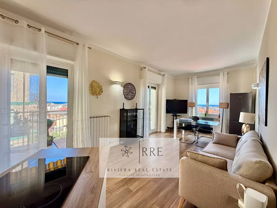 Immagine 2 di Appartamento in vendita  in Parco San Rocco a Alassio