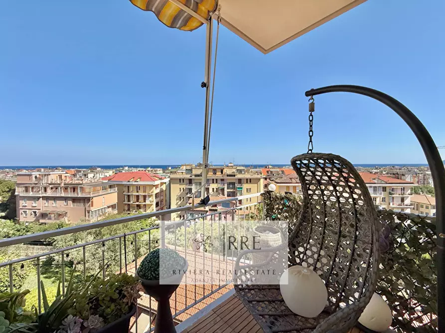 Immagine 1 di Appartamento in vendita  in Parco San Rocco a Alassio