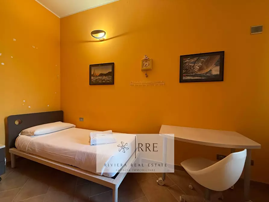 Immagine 28 di Appartamento in vendita  in nel Budello a Alassio