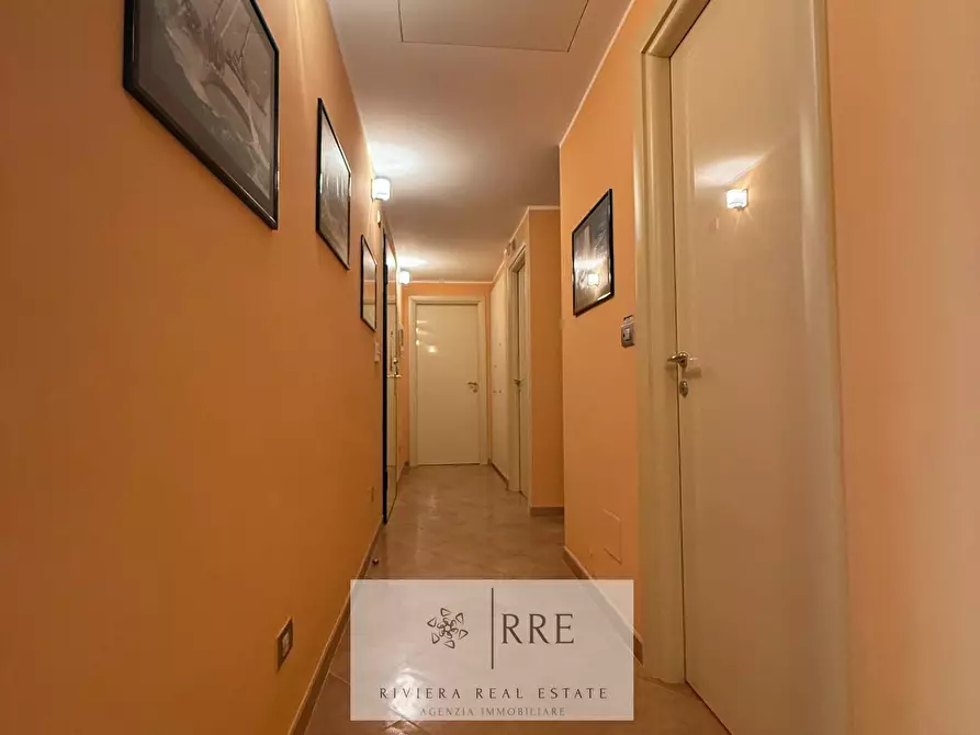 Immagine 41 di Appartamento in vendita  in nel Budello a Alassio