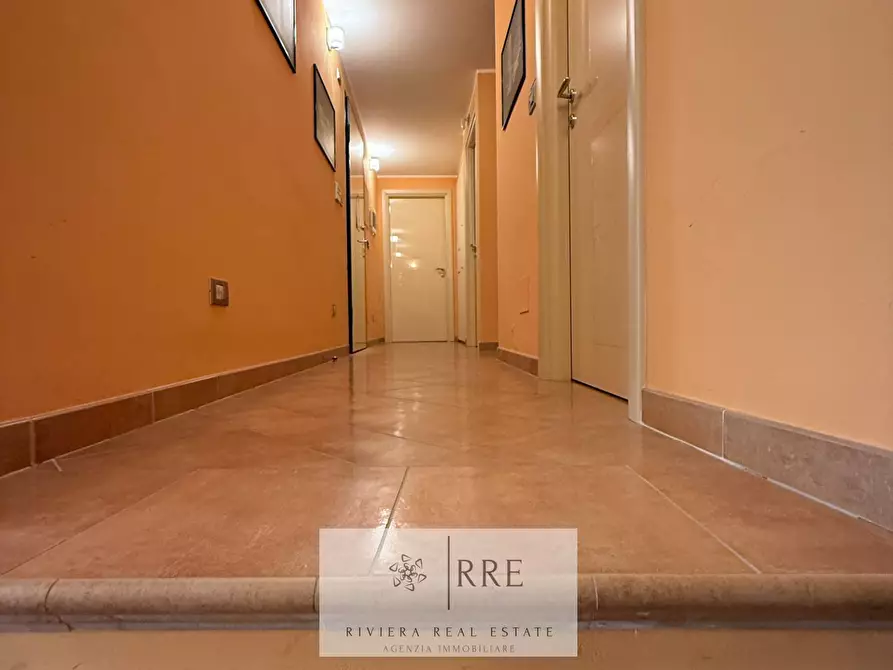 Immagine 43 di Appartamento in vendita  in nel Budello a Alassio