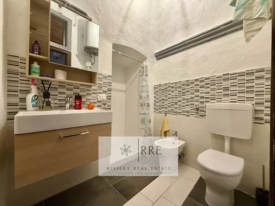 Immagine 49 di Casa indipendente in vendita  in Borgata Chiesa a Loano