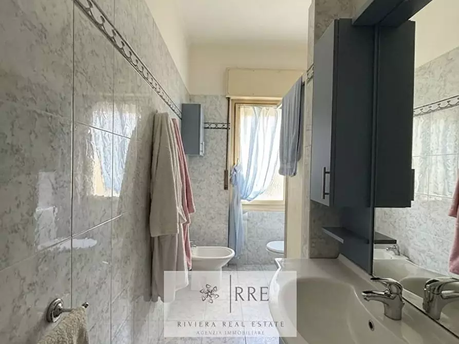 Immagine 10 di Appartamento in vendita  in Via Vignasse a Cipressa