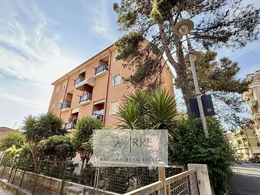 Immagine 16 di Appartamento in vendita  in Via Vignasse a Cipressa