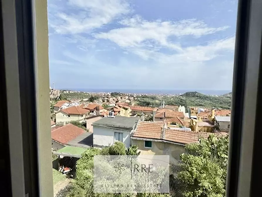 Immagine 30 di Villa in vendita  in via Gandolfi a Boissano