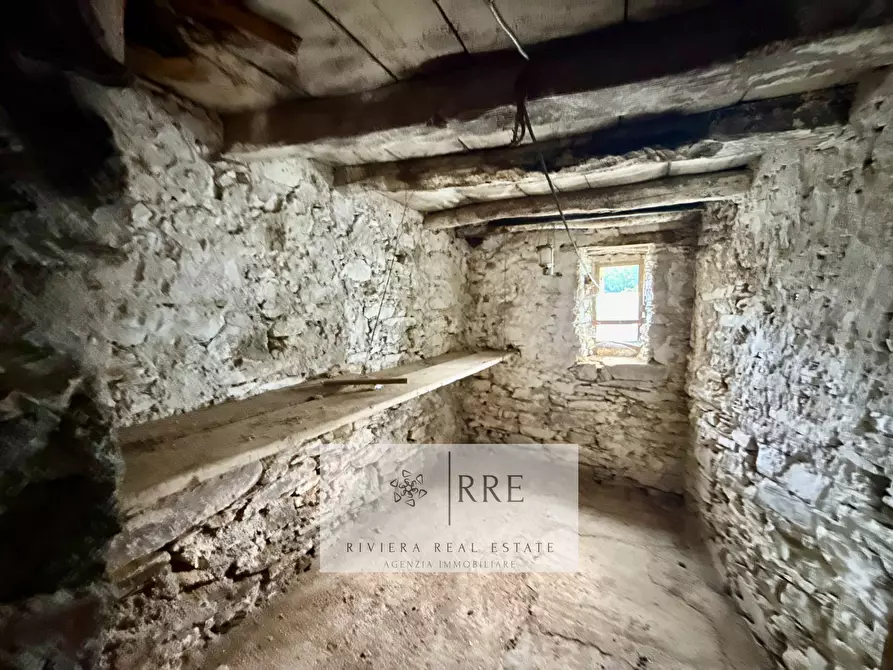Immagine 24 di Casa indipendente in vendita  in via Costa Fraz.Lavina a Aquila D'arroscia