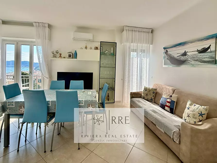 Immagine 13 di Appartamento in vendita  in via Rangè a Alassio