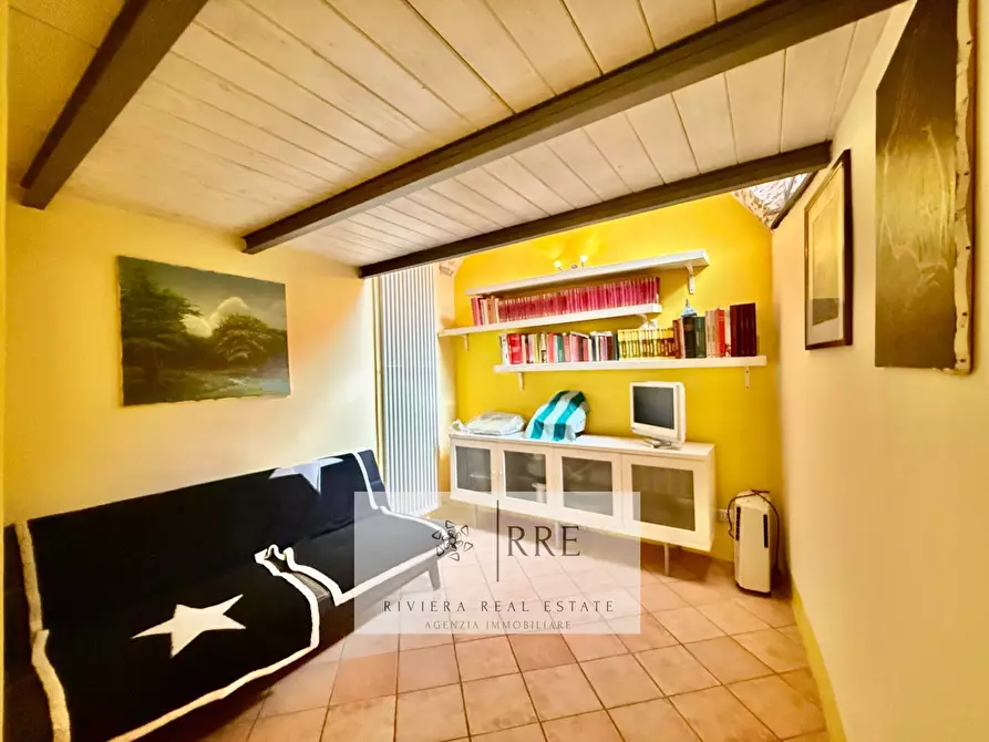 Immagine 17 di Appartamento in vendita  in corso Mario Ponzoni a Armo