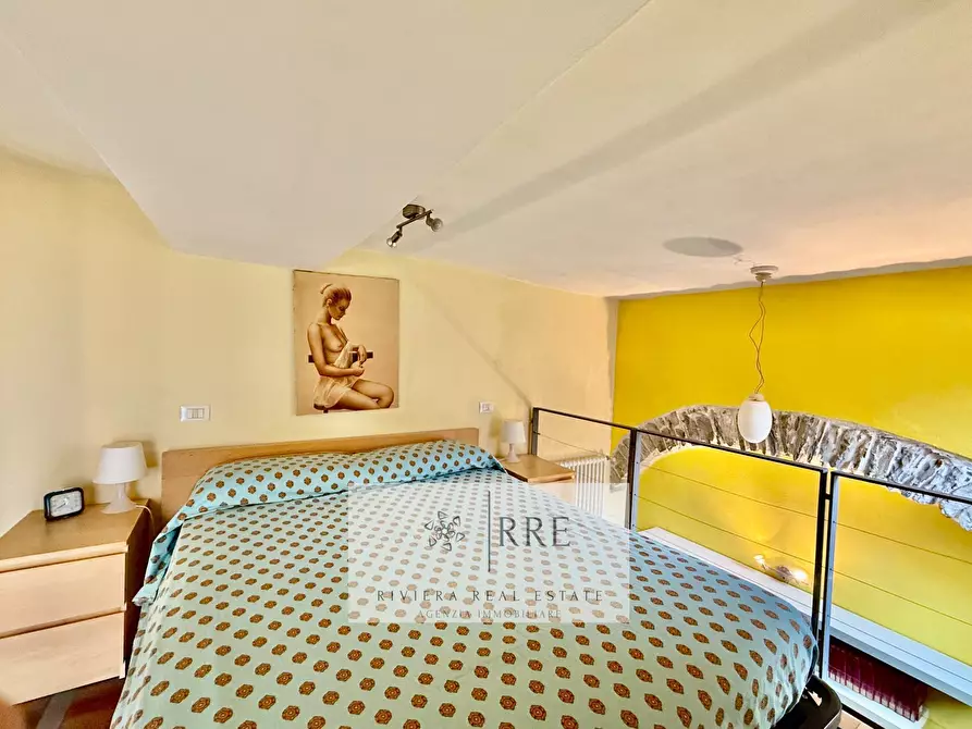 Immagine 12 di Appartamento in vendita  in corso Mario Ponzoni a Armo