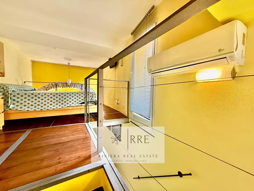 Immagine 10 di Appartamento in vendita  in corso Mario Ponzoni a Armo