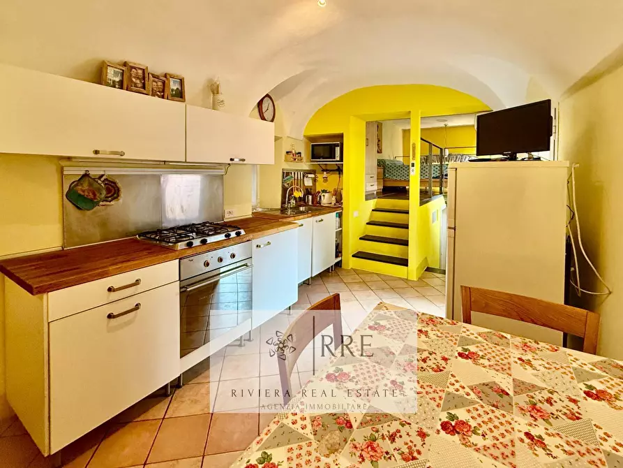 Immagine 4 di Appartamento in vendita  in corso Mario Ponzoni a Armo