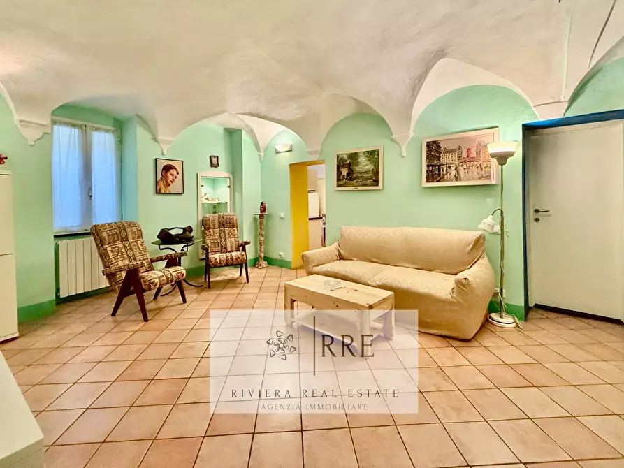 Immagine 2 di Appartamento in vendita  in corso Mario Ponzoni a Armo