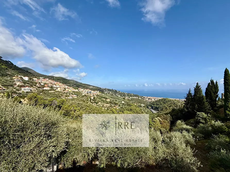 Immagine 35 di Villa in vendita  in via Costa Lupara a Alassio