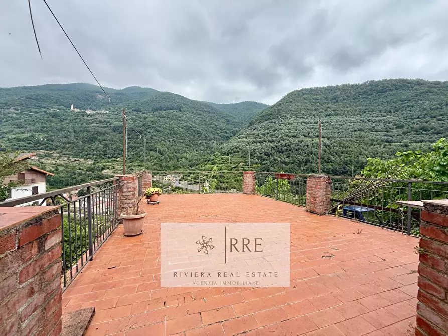 Immagine 2 di Casa indipendente in vendita  in via Costa Fraz.Lavina a Aquila D'arroscia