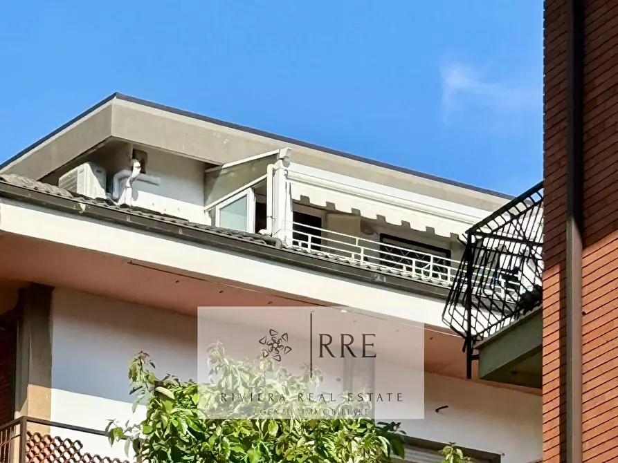 Immagine 30 di Appartamento in vendita  in via Bavera a Alassio