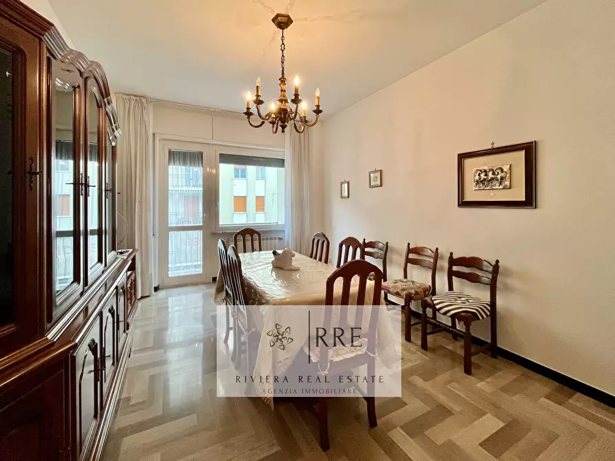 Immagine 4 di Appartamento in vendita  in Via Giacomo Puccini a Albenga