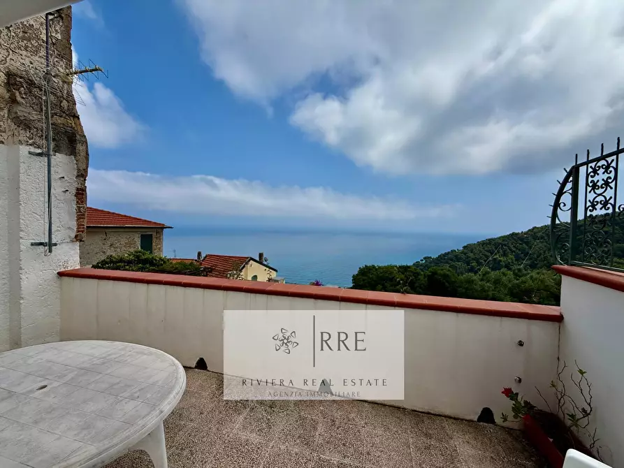 Immagine 18 di Appartamento in vendita  in frazione Rollo a Balestrino