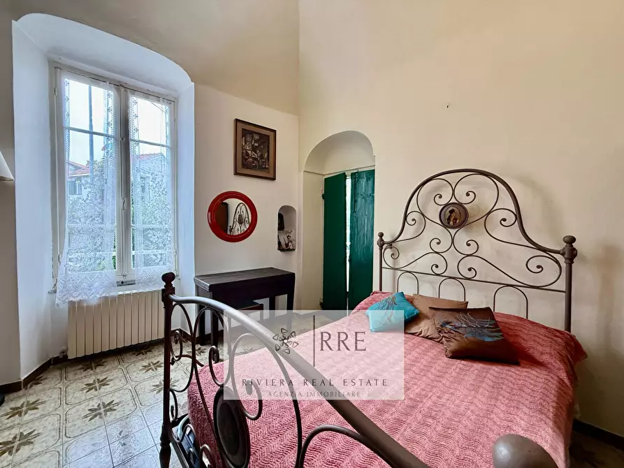 Immagine 34 di Appartamento in vendita  in frazione Rollo a Balestrino