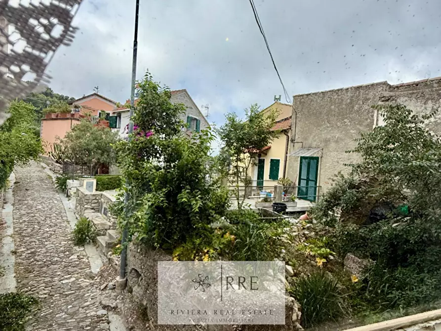 Immagine 35 di Appartamento in vendita  in frazione Rollo a Balestrino