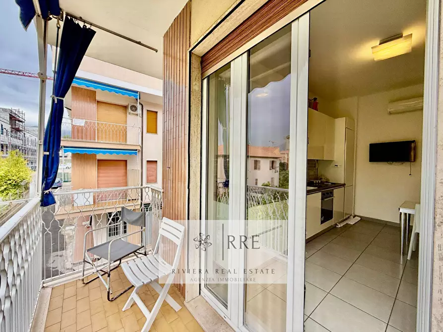 Immagine 3 di Appartamento in vendita  in Via Aurelia Ovest a Loano