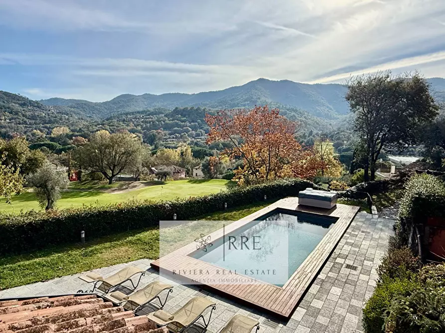 Immagine 43 di Villa in vendita  in dentro il Golf Club a Casanova Lerrone